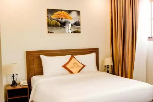 Combo 3N2Đ khách sạn Lyn + Ăn sáng + phòng tiêu chuẩn