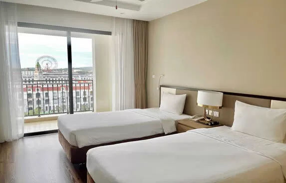 Combo 3N2Đ khách sạn 3 sao Vinholiday Fiesta +  Ăn sáng