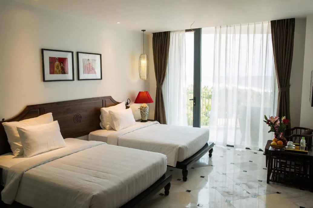 Combo 3N2Đ khách sạn 4 sao The Palmy 4 + Phòng tiêu chuẩn + Ăn sáng + Dịch vụ đón tiễn sân bay