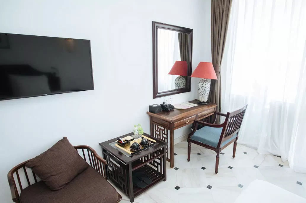 Combo 3N2Đ khách sạn 4 sao The Palmy 4 + Phòng tiêu chuẩn + Ăn sáng + Dịch vụ đón tiễn sân bay