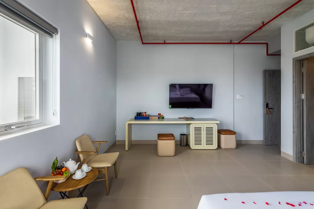 Combo 3N2Đ khách sạn 4 sao The Up + Ăn sáng + phòng tiêu chuẩn