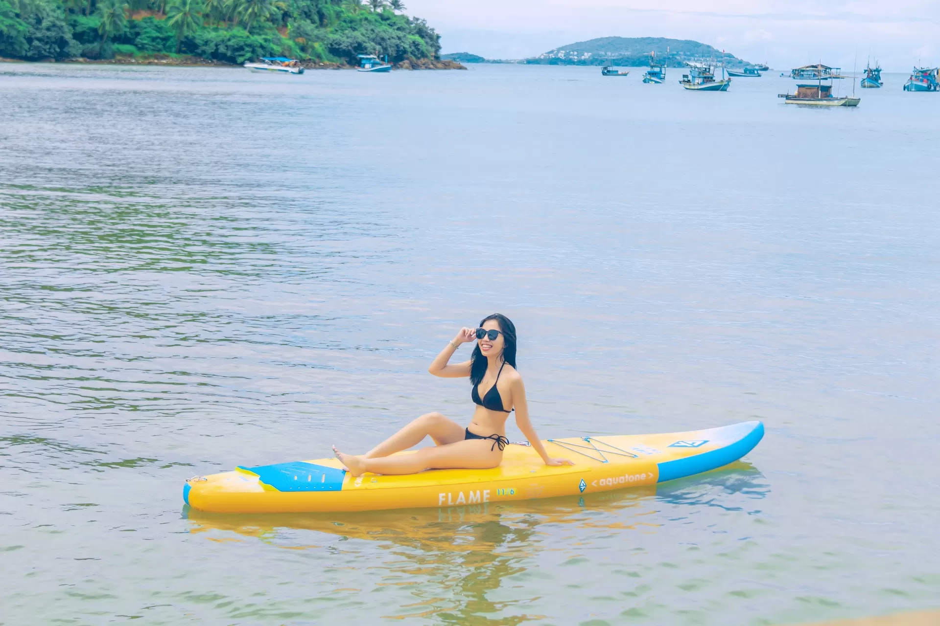 TOUR TRẢI NGHIỆM NÉT HOANG SƠ TẠI BẮC ĐẢO - CHÈO KAYAK HOẶC CHÈO THUYỀN THÚNG TRÊN SÔNG CỬA CẠN