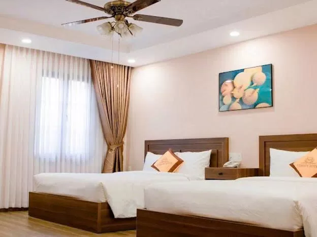 Combo 3N2Đ khách sạn Lyn + Ăn sáng + phòng tiêu chuẩn